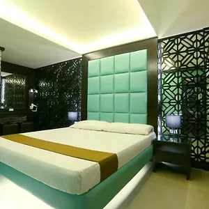 Ava Malate 2*, Manila Philippines