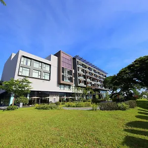https://midori-clark-hotel-and-casino.angeleshotels.net